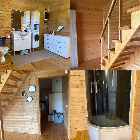 Robadeli House Nyaraló